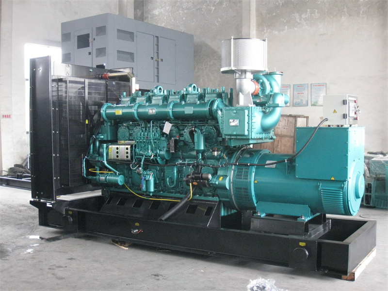 贺兰200KW 柴油发电机的油耗是多少?